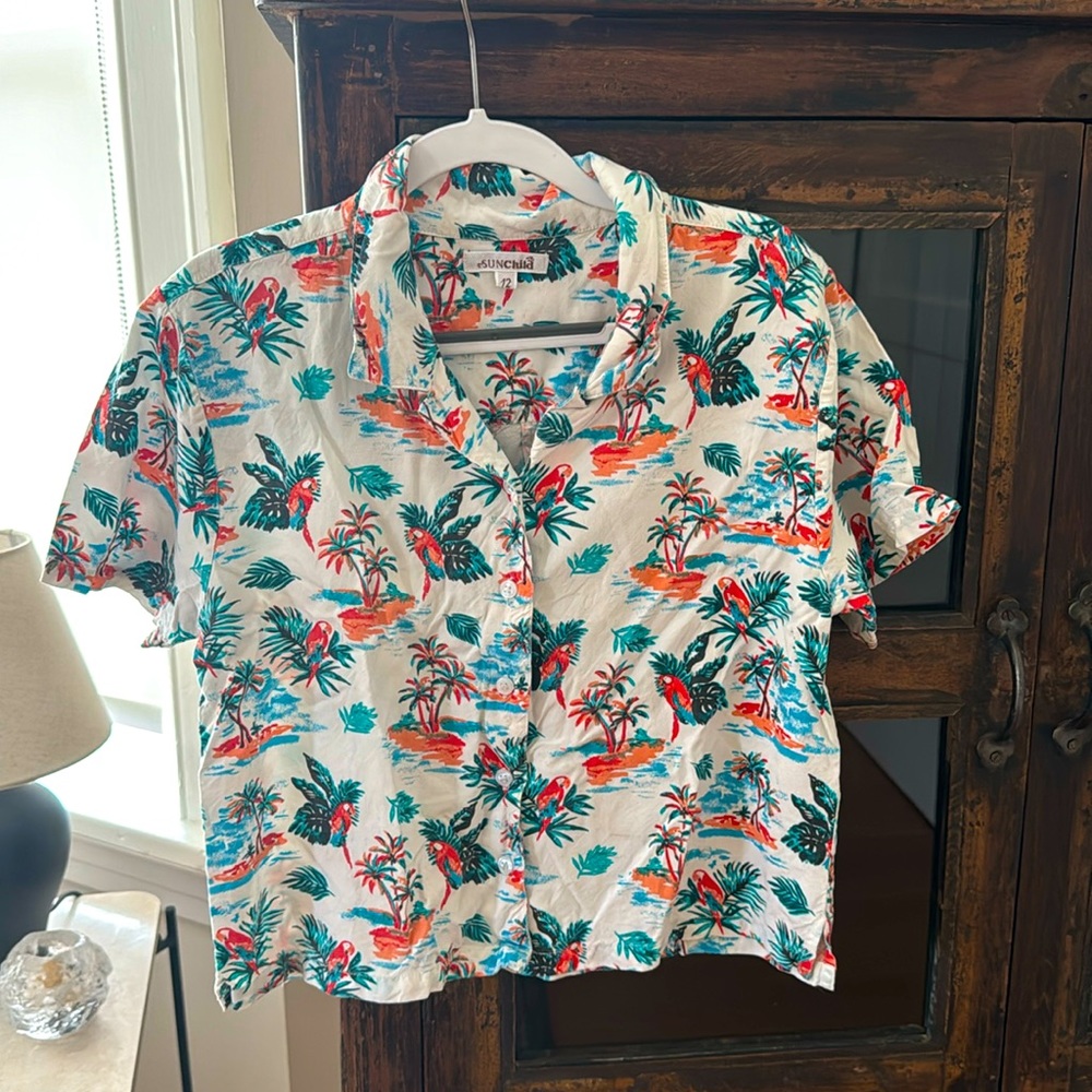 Cute french designer shirt. Name brand is Sunchild.